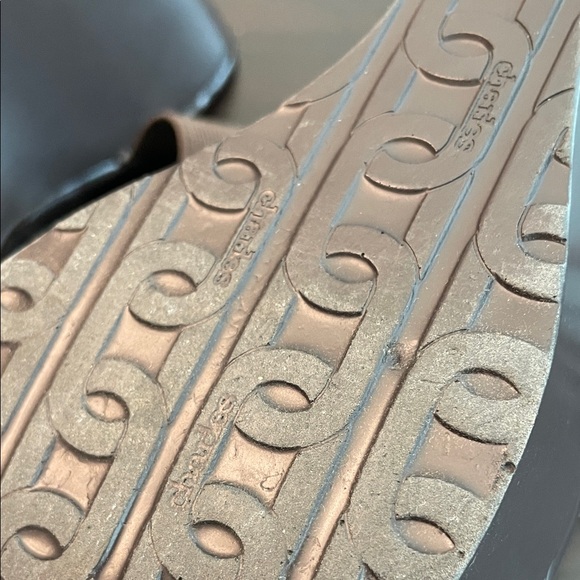 Charles By Charles David Brown Wedge Sandals - Picture 9 of 10